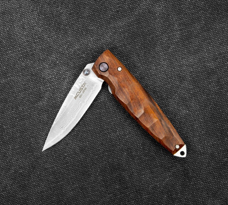 Mcusta Shinra Emotion 2 Iron Wood Damascus Japoński Nóż Składany 6,5cm