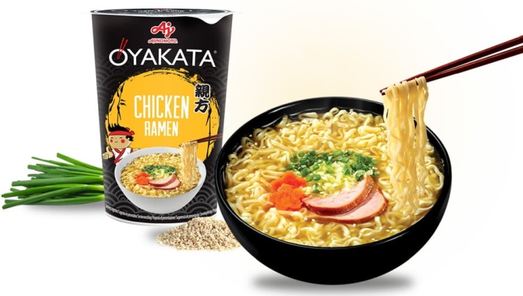 Azjatycka Zupka Błyskawiczna Instant Ramen Kurczak Kubek Cup 63g OYAKATA