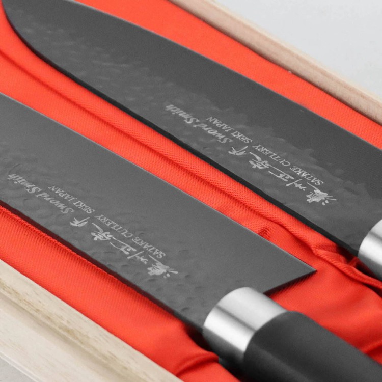 Satake Sword Smith Black Japoński Zestaw 2 Noży Nóż Szefa Kuchni 21cm i Santoku 17cm w Drewnianym Etui