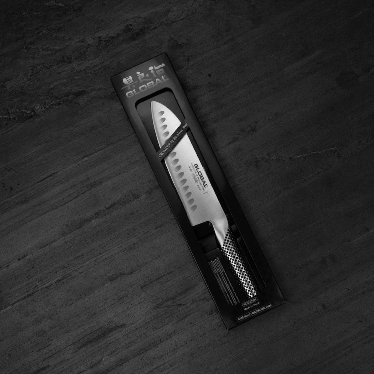 Global Japoński Nóż Kuchenny Santoku Żłobiony Do Warzyw 56-58 HRC 18cm G-80