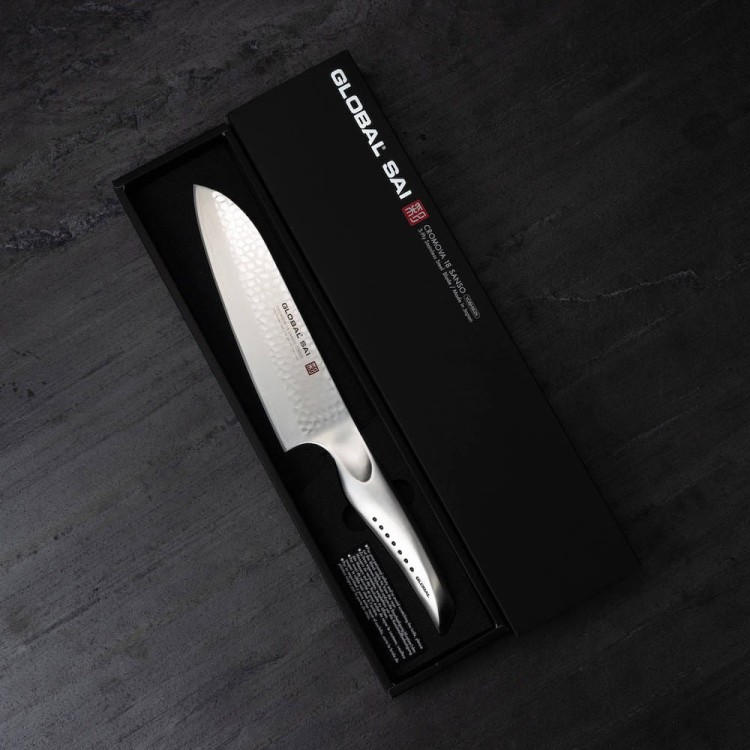 Global SAI Japoński Ostry Nóż Kuchenny Santoku Do Warzyw 56 HRC 19cm SAI-03