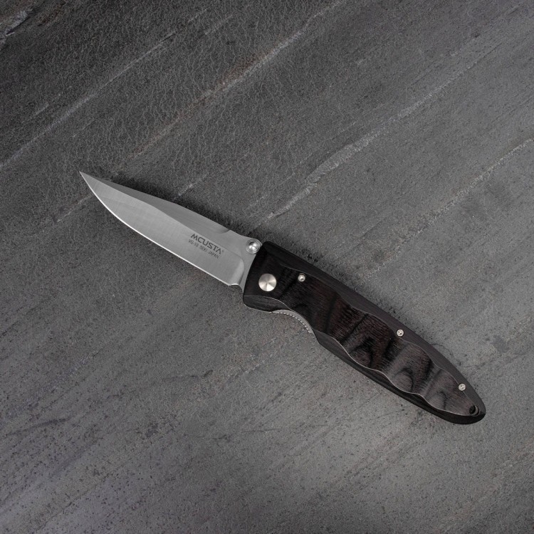Mcusta Classic Wave Black Pakka VG-10 Japoński Nóż Składany 8cm
