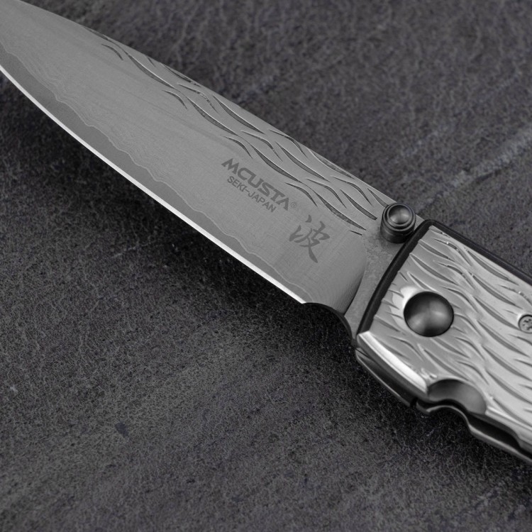 Mcusta Nami VG-10 Damascus Japoński Nóż Składany 8,5cm