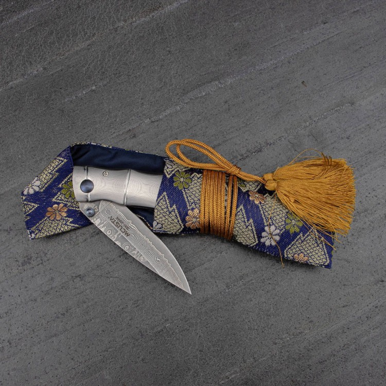 Mcusta Shinra Take Damascus VG-10 Japoński Nóż Składany 6,5cm