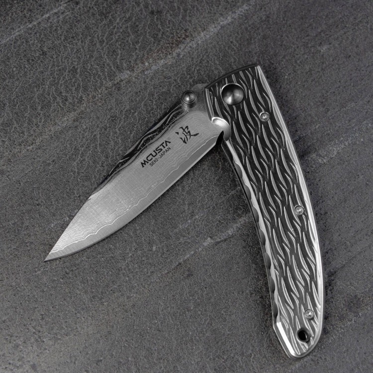 Mcusta Nami Small Damascus VG-10 Japoński Nóż Składany 7cm