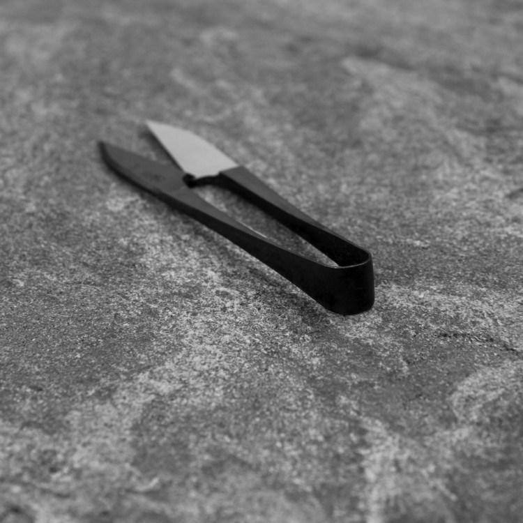 Kanetsune Japońskie Nożyczki Nigiri-Basami Ibushi SK-5 10,5 cm