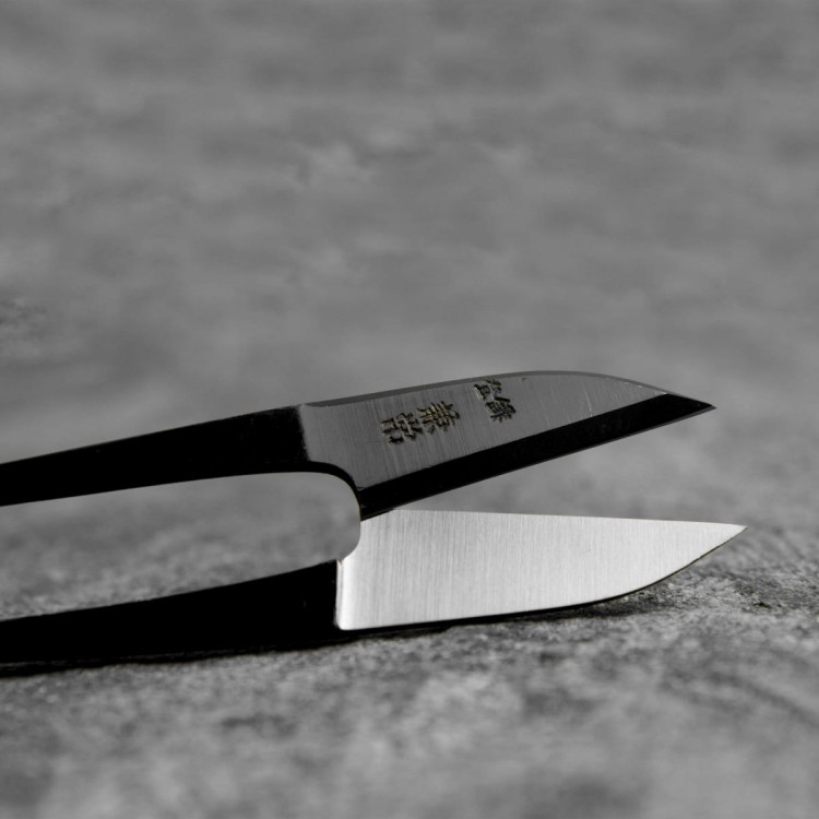 Kanetsune Japońskie Nożyczki Nigiri-Basami Ibushi SK-5 12 cm