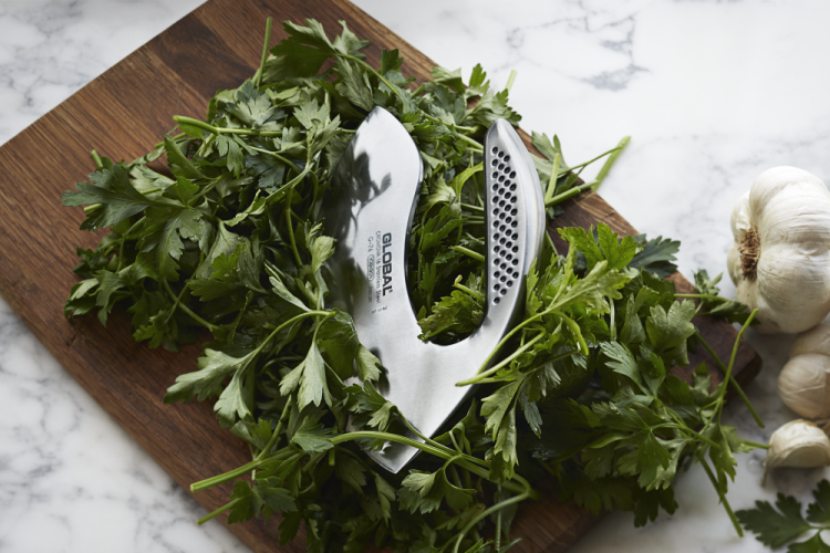 Global Japoński Siekacz Do Ziół Kuchenny Stal Nierdzewna 56-58HRC 11cm G-76