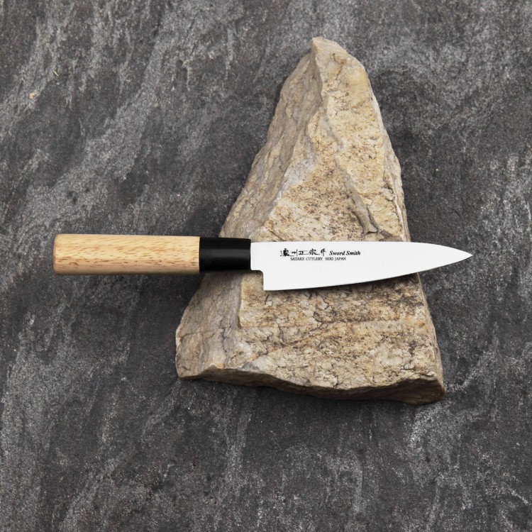 Satake Misaki Japoński Ostry Nóż Kuchenny Uniwersalny Do Owoców 56 HRC 12cm