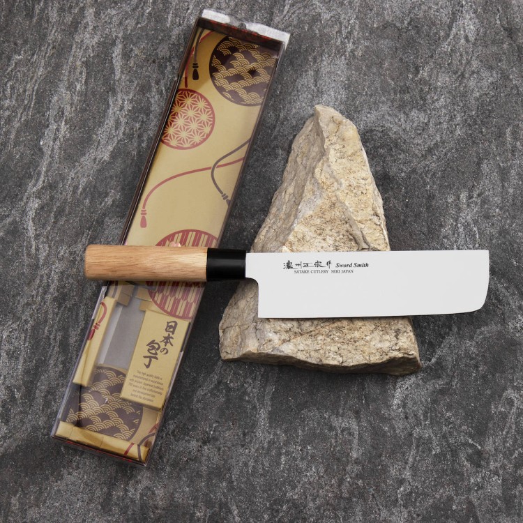 Satake Misaki Japoński Ostry Nóż Kuchenny Nakiri Tasak Do Siekania 16cm