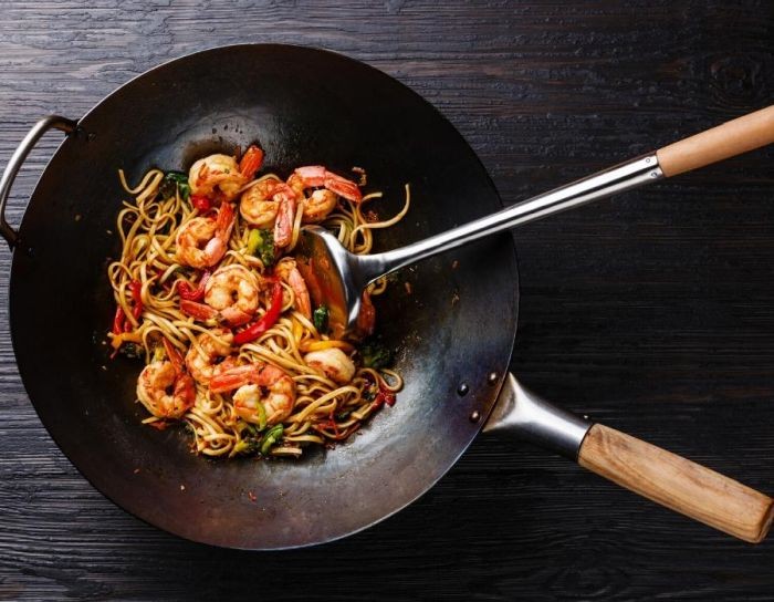 Patelnia Chiński Wok RĘCZNIE KUTY Stal Węglowa Średnica 13 Cali 33cm PROORIENT