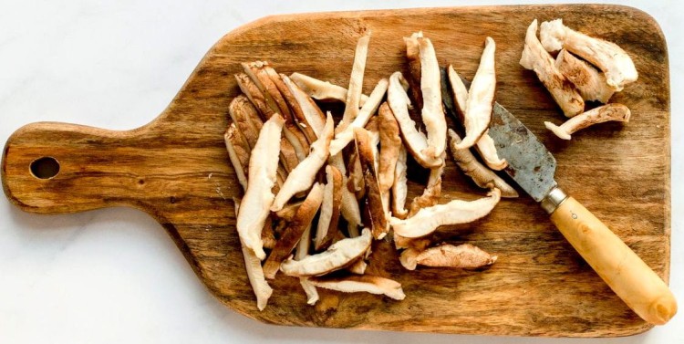 Suszone Grzyby Shitake Po Ku Twardnik Japoński Do Ramenu 1000g 1kg GREEN PAGODA