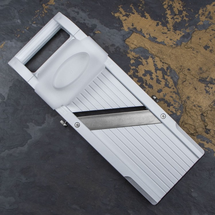 Benriner Premium No.95 Japońska Ostra Mandolina Do Warzyw 95mm 9,5cm White Biała