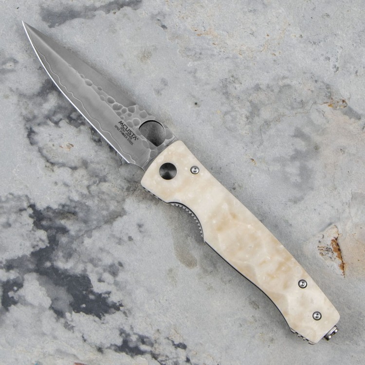 Mcusta Elite Corian Damascus Japoński Nóż Składany 9cm