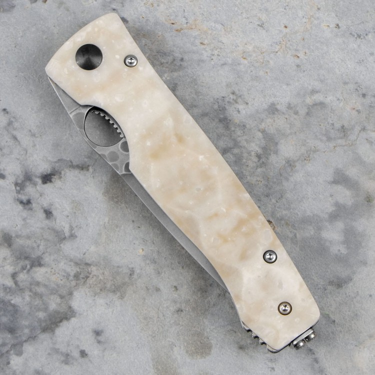 Mcusta Elite Corian Damascus Japoński Nóż Składany 9cm