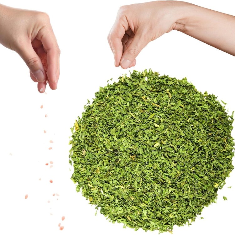 Natka Pietruszki Suszona Nać Pietruszka Suszone Liście Naturalna Jakość 25g SKWORCU