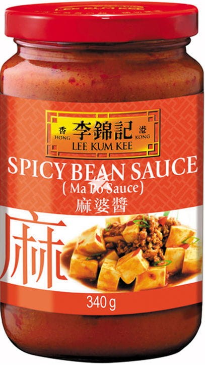 Sos z Fasoli i Papryczek Chilli Do Ma Po Tofu 340g LEE KUM KEE