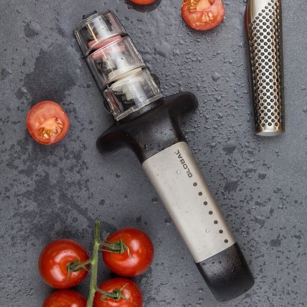 Global Japońska Ceramiczna Ostrzałka Wodna Do Ostrzenia Noży Stalowo-Czarna G-91/SB