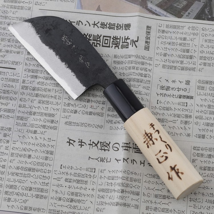 Kanetsune Shirogami#3 Kurouchi Japoński Ostry Nóż Kuchenny Kawa-Muki 60-61 HRC 8cm