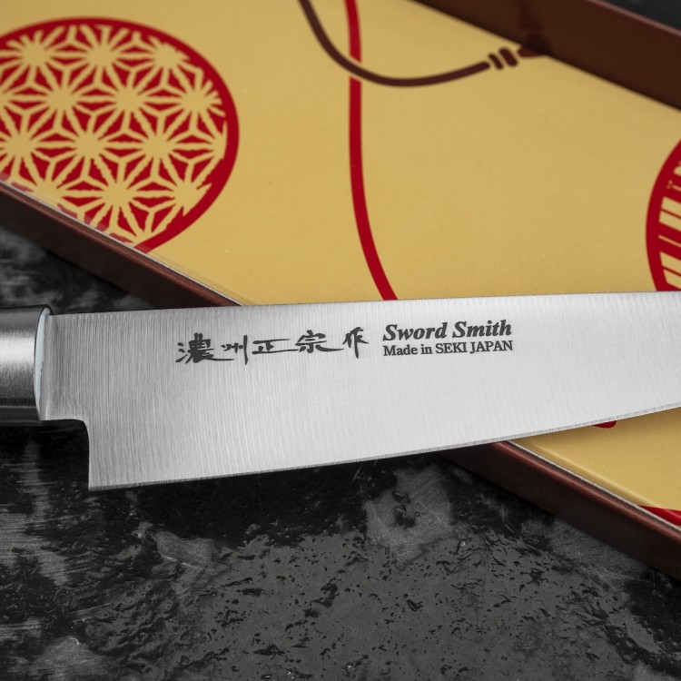 Satake Macaron Blue Japoński Ostry Nóż Kuchenny Uniwersalny Do Owoców 12cm