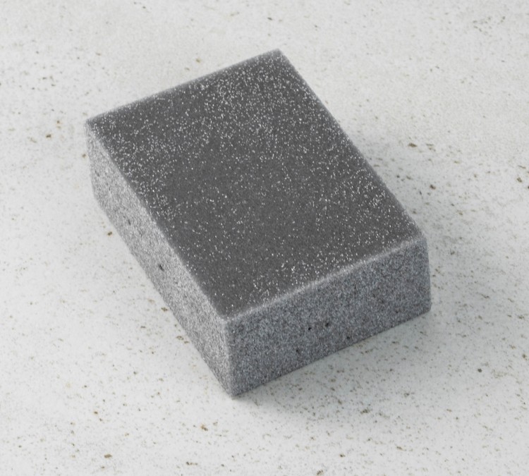 Naniwa Japońska Gumka Do Czyszczenia Rdzy z Noży Rust Eraser A-903G