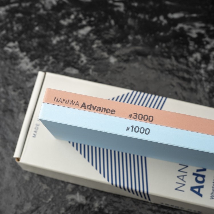 Naniwa Advanced 20mm Japoński Dwustronny Kamień Do Ostrzenia Noży 1000/3000