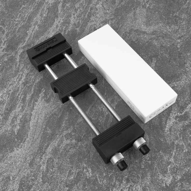 Naniwa Japoński Uchwyt Podstawka Na Kamień Do Ostrzenia Noży