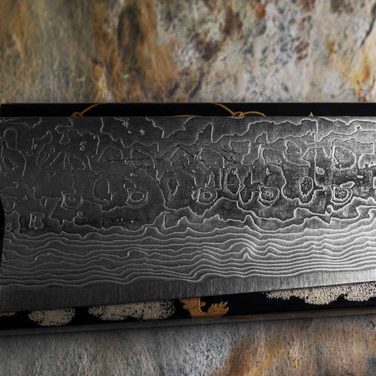 Takeshi Saji Art Fujin Raijin Ręcznie Kuty R-2 Japoński Nóż Kuchenny Szefa Kuchni 21cm + Saya