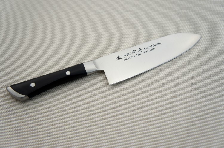 Satake Hiroki Japoński Ostry Nóż Kuchenny Santoku Do Warzyw 56 HRC 17cm