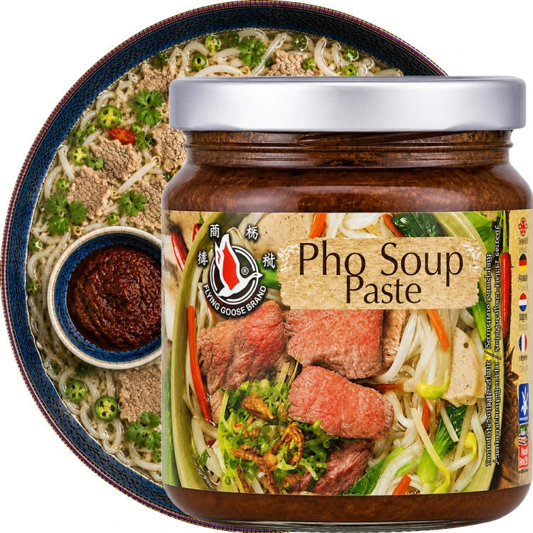 Pasta Do Wietnamskiej Zupy PHO Mieszanka Naturalnych Przypraw 195g FLYING GOOSE BRAND