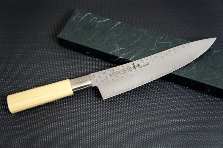 Nagomi Shiro Nóż Szefa Kuchni 21cm