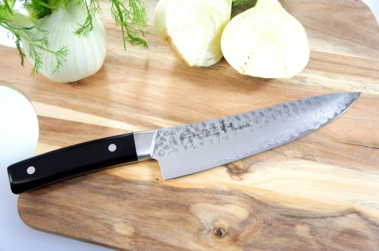 Nagomi Kuro Nóż Szefa Kuchni 21cm
