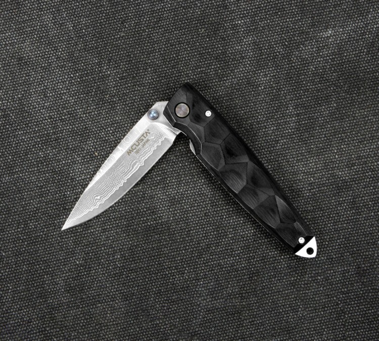 Mcusta Zanmai Emotion 2 Black Pakka Damascus Japoński Nóż Składany 6,5cm