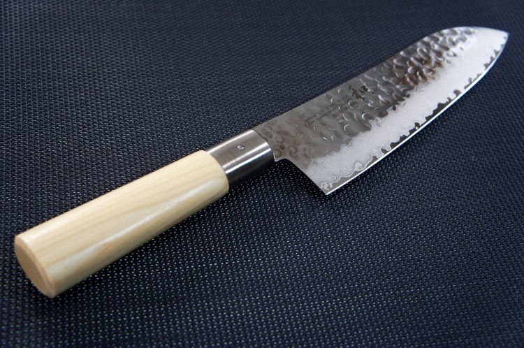 Nagomi Shiro Nóż Santoku 18,5cm