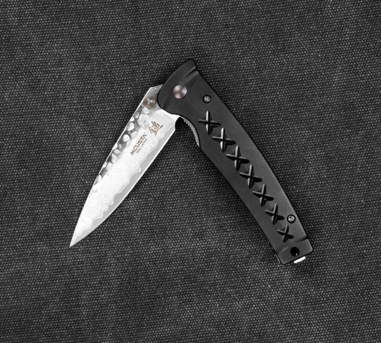 Mcusta Fusion Czarny Damascus Japoński Nóż Składany 8cm