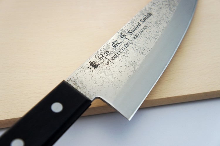 Satake Nashiji Black Pakka Japoński Nóż Do Filetowania Deba 56 HRC 15,5cm