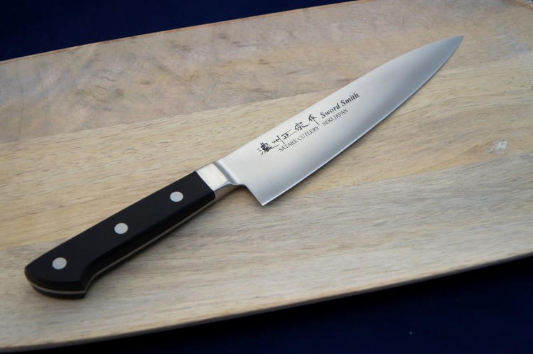 Satake Satoru Japoński Ostry Nóż Kuchenny Szefa Kuchni 56-58 HRC 18cm