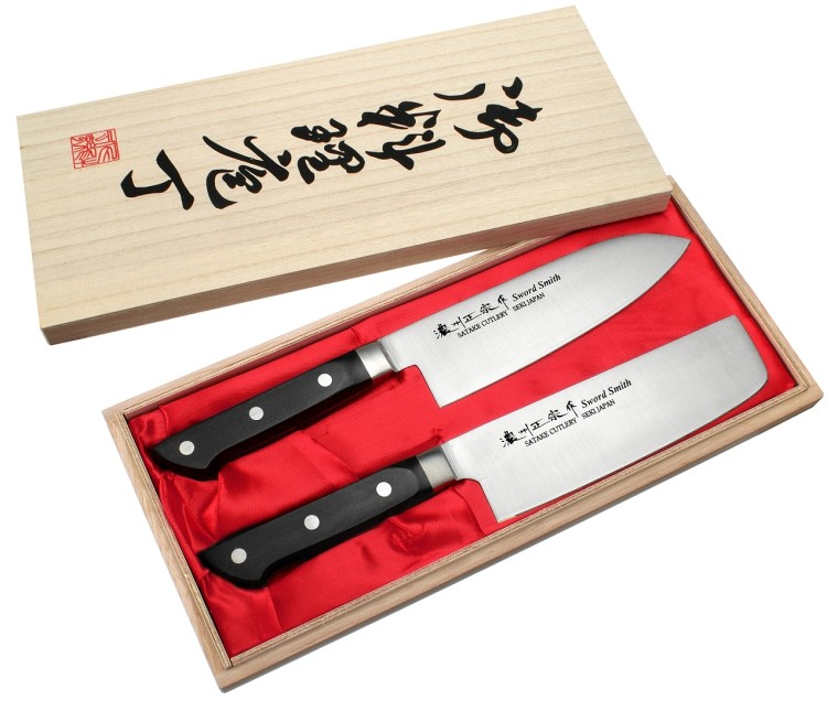Satake Katsu Japoński Zestaw 2 Noży Nóż Santoku 17cm i Nakiri 16cm w Drewnianym Etui