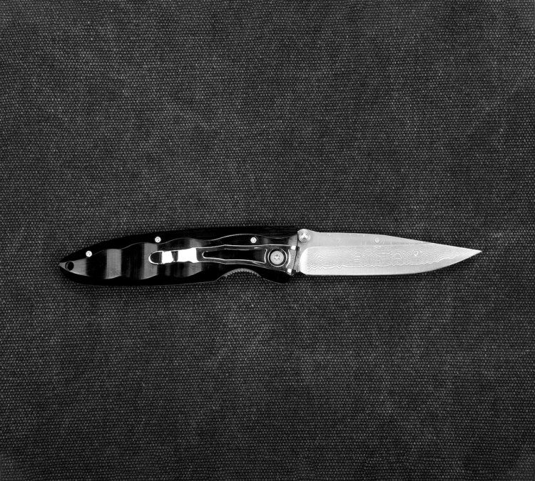 Mcusta Zanmai Classic Wave Black Pakka Damascus Japoński Nóż Składany 8,5cm