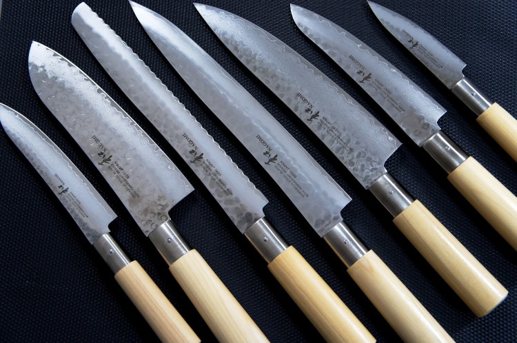 Nagomi Shiro Nóż Do Porcjowania 25cm