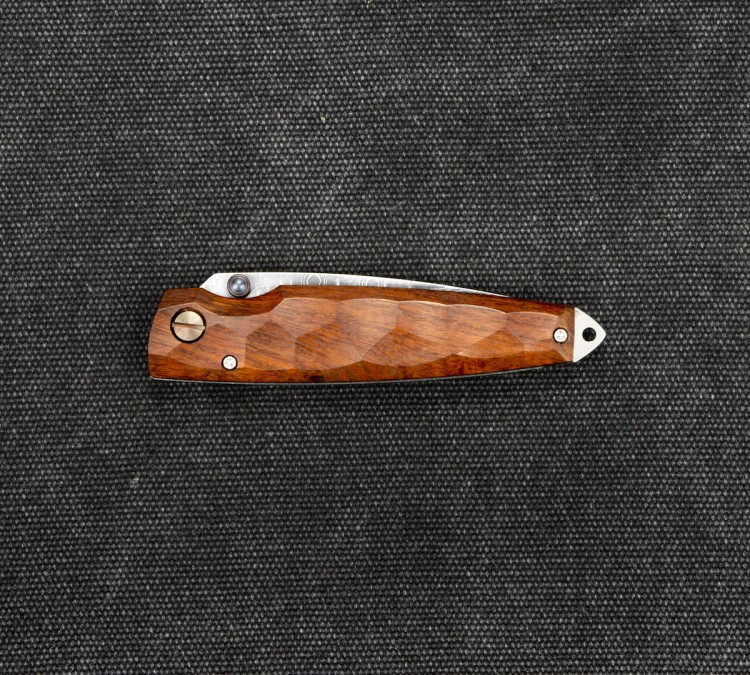 Mcusta Shinra Emotion 2 Iron Wood Damascus Japoński Nóż Składany 6,5cm