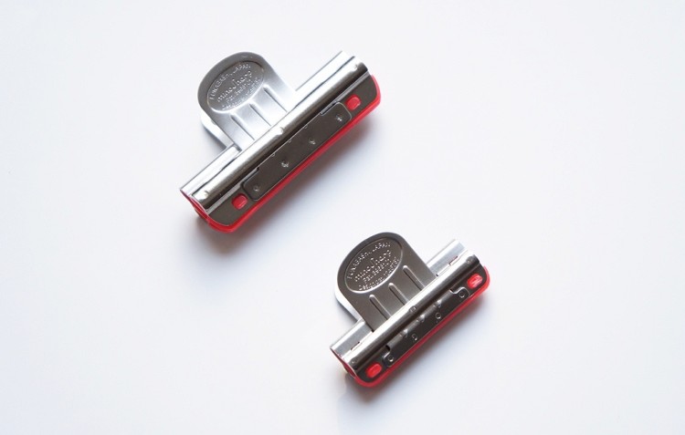 Global MinoSharp Japońskie Klipsy Do Ostrzenia Noży Ułatwiające 2 Sztuki