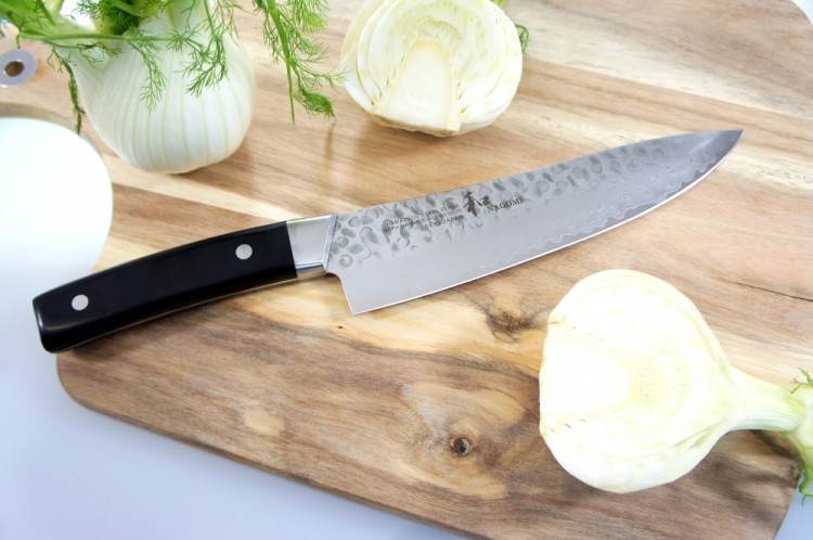 Nagomi Kuro Nóż Szefa Kuchni 21cm
